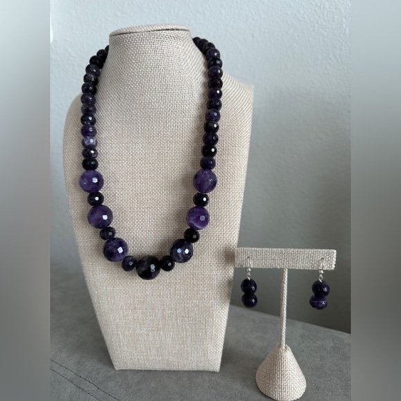 Amethyst necklace & earrings set by Jay King - Picture 2 of 10